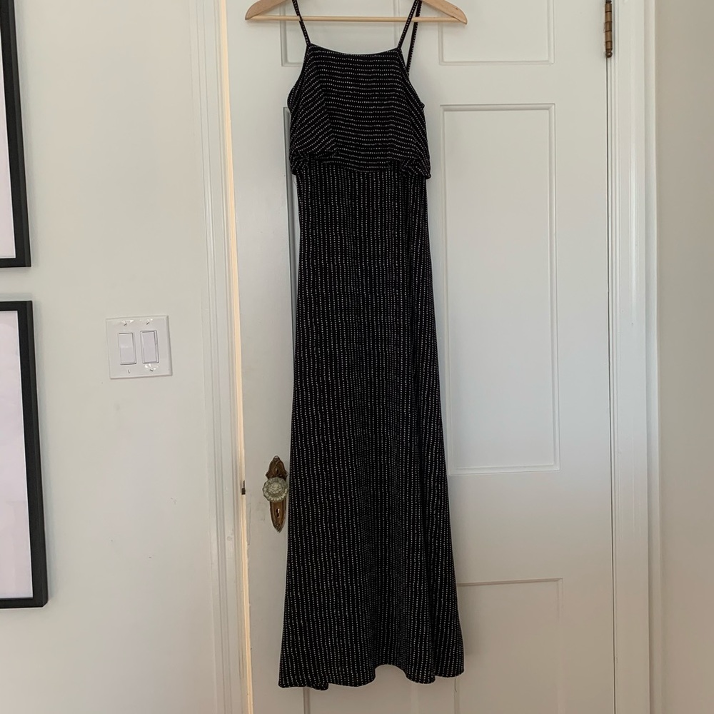 Maxi dress with dotted stripes